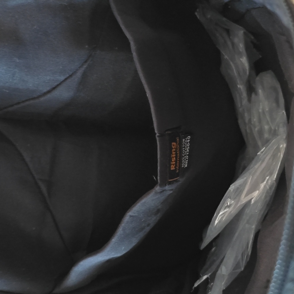 GYPSI PEACE BAGPACK - Picture 12 of 12